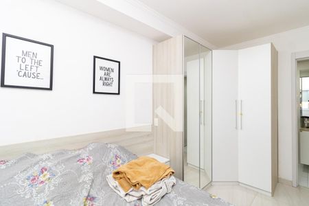 Suíte de apartamento à venda com 2 quartos, 60m² em Vila Gustavo, São Paulo