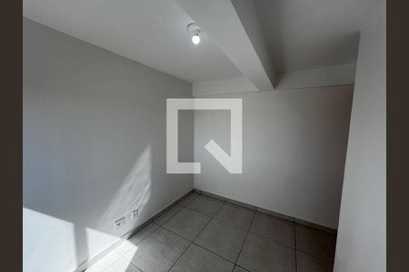 Quarto 1 de apartamento à venda com 2 quartos, 52m² em Qr 311, Brasília