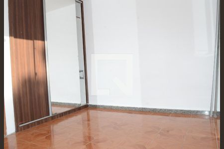 Quarto 1 de casa para alugar com 3 quartos, 132m² em São Gabriel, Belo Horizonte