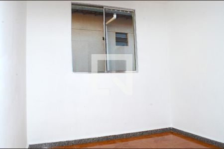 Quarto 2 de casa para alugar com 3 quartos, 132m² em São Gabriel, Belo Horizonte