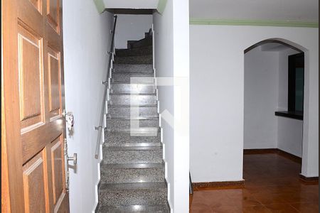 Sala de casa para alugar com 3 quartos, 132m² em São Gabriel, Belo Horizonte