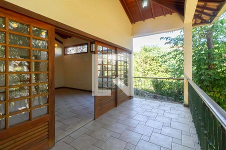 Varanda da sala 1 de casa à venda com 5 quartos, 341m² em Santa Amelia, Belo Horizonte