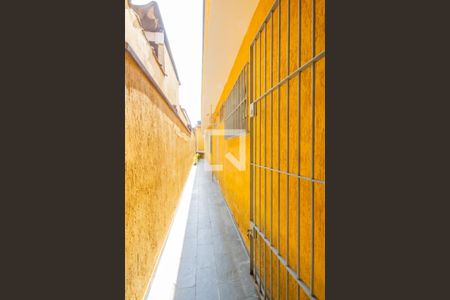 Quintal de casa à venda com 3 quartos, 144m² em Vila Borali, Osasco
