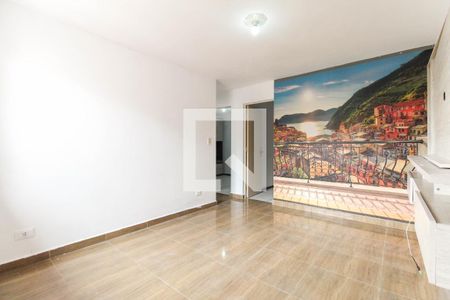 Sala de apartamento para alugar com 2 quartos, 45m² em Conjunto Residencial José Bonifácio, São Paulo