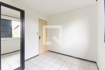 Quarto 1 de apartamento para alugar com 2 quartos, 45m² em Conjunto Residencial José Bonifácio, São Paulo