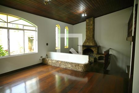 Sala de casa para alugar com 4 quartos, 327m² em Bairro dos Casa, São Bernardo do Campo