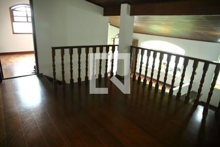 Sala  de casa para alugar com 4 quartos, 327m² em Bairro dos Casa, São Bernardo do Campo