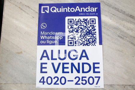 Plaquinha de kitnet/studio à venda com 1 quarto, 30m² em Centro Histórico, Porto Alegre