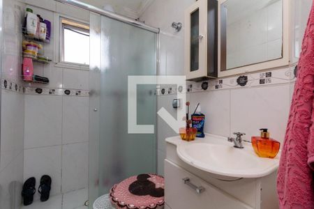 Banheiro de apartamento à venda com 2 quartos, 59m² em Parque Boturussu, São Paulo