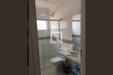 Banheiro  de casa à venda com 4 quartos, 220m² em Vila Aurora, São Paulo