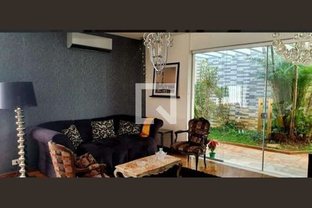 Sala de casa à venda com 5 quartos, 300m² em Alto da Lapa, São Paulo