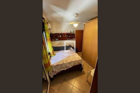 Casa à venda com 2 quartos, 300m² em Parque Sao Domingos, São Paulo