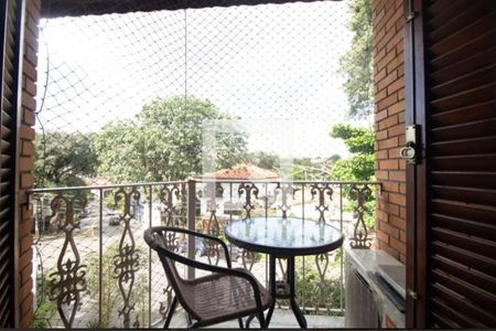 Casa à venda com 3 quartos, 200m² em Parque Sao Domingos, São Paulo