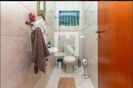 Banheiro de casa à venda com 3 quartos, 200m² em Parque Sao Domingos, São Paulo