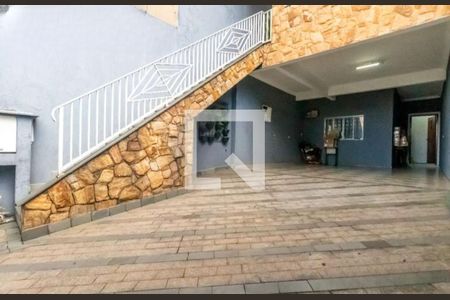 Casa à venda com 3 quartos, 200m² em Parque Sao Domingos, São Paulo