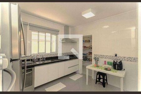 Cozinha de casa à venda com 4 quartos, 360m² em São Domingos, São Paulo