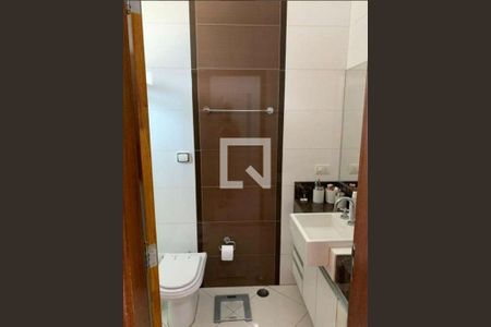 Banheiro de casa à venda com 4 quartos, 240m² em Parque Sao Domingos, São Paulo