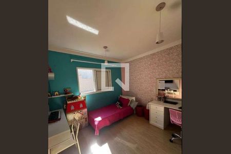 Quarto de casa à venda com 3 quartos, 280m² em Parque Sao Domingos, São Paulo