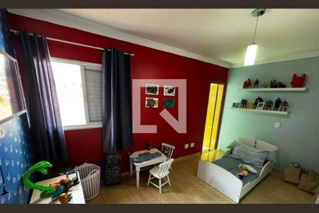 Quarto de casa à venda com 3 quartos, 280m² em Parque Sao Domingos, São Paulo