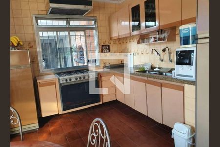 Cozinha de casa à venda com 3 quartos, 280m² em Parque Sao Domingos, São Paulo