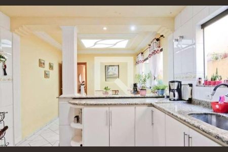 Cozinha de casa à venda com 4 quartos, 350m² em Parque Sao Domingos, São Paulo