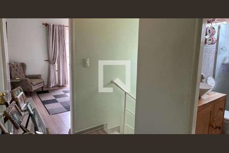 Escada de casa à venda com 3 quartos, 360m² em São Domingos, São Paulo