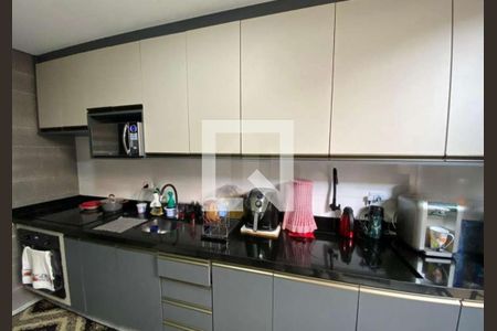 Cozinha de casa à venda com 3 quartos, 300m² em Parque Sao Domingos, São Paulo