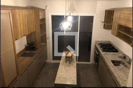 Cozinha de casa à venda com 4 quartos, 300m² em Parque Sao Domingos, São Paulo