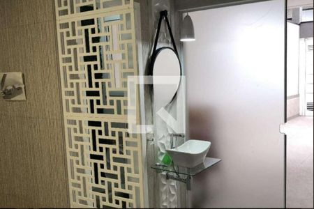 Banheiro de casa à venda com 4 quartos, 300m² em Parque Sao Domingos, São Paulo