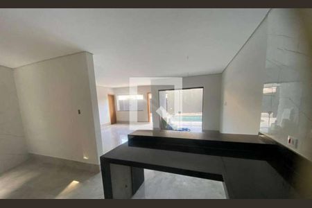Cozinha de casa à venda com 3 quartos, 300m² em Parque Sao Domingos, São Paulo