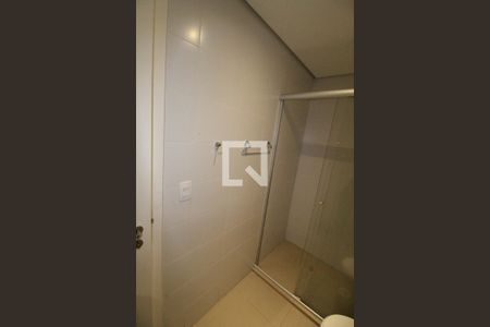 Banheiro de kitnet/studio para alugar com 1 quarto, 33m² em Jardim Oswaldo Cruz, São José dos Campos