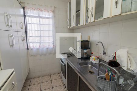 Cozinha de apartamento à venda com 2 quartos, 45m² em Vila Bancaria, São Paulo