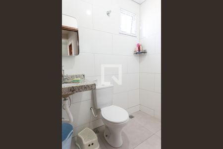Banheiro Social de casa à venda com 2 quartos, 354m² em Bandeirantes, Contagem