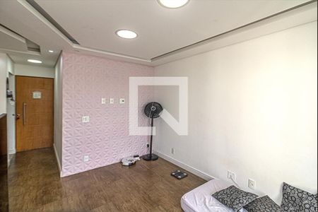 Sala de apartamento à venda com 3 quartos, 64m² em Jardim Patente, São Paulo