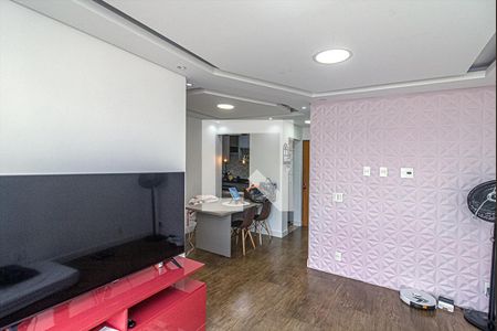 Sala de apartamento à venda com 3 quartos, 64m² em Jardim Patente, São Paulo