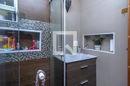 Banheiro Social de apartamento à venda com 3 quartos, 64m² em Jardim Patente, São Paulo