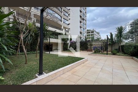 Área comum de apartamento à venda com 4 quartos, 525m² em Alto de Pinheiros, São Paulo