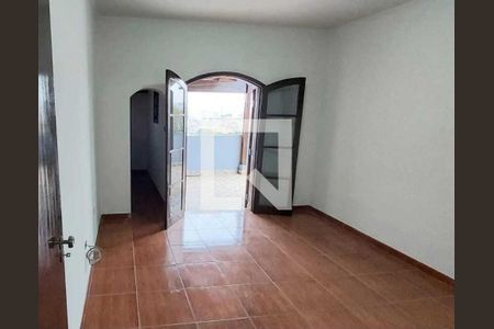 Casa à venda com 3 quartos, 258m² em Vila Aquilino, Santo André