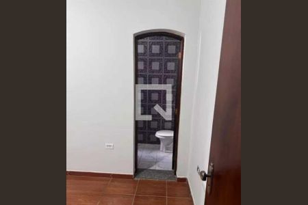 Casa à venda com 3 quartos, 258m² em Vila Aquilino, Santo André