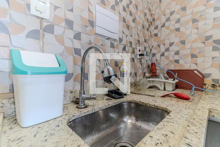 Cozinha de apartamento à venda com 2 quartos, 33m² em Centro Histórico de São Paulo, São Paulo