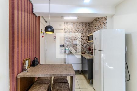 Cozinha de apartamento à venda com 2 quartos, 33m² em Centro Histórico de São Paulo, São Paulo