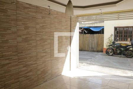 Área comum de casa para alugar com 3 quartos, 120m² em Luz, Nova Iguaçu
