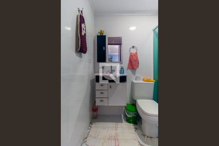 Banheiro de apartamento à venda com 2 quartos, 44m² em Fazenda da Juta, São Paulo