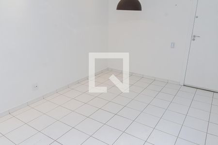 Sala de apartamento para alugar com 2 quartos, 43m² em Cosmos, Rio de Janeiro