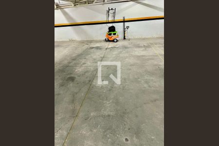 Garagem de apartamento à venda com 2 quartos, 480m² em Santa Monica, Belo Horizonte