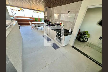 Cobertura de apartamento à venda com 2 quartos, 480m² em Santa Monica, Belo Horizonte