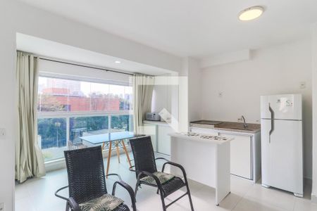 Cozinha de kitnet/studio para alugar com 1 quarto, 35m² em Brooklin, São Paulo