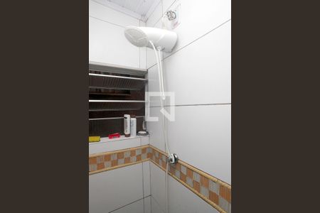 Banheiro Social de apartamento à venda com 1 quarto, 30m² em Centro Histórico, Porto Alegre