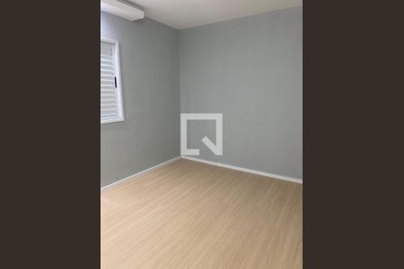 Quarto de apartamento para alugar com 2 quartos, 61m² em Jardim Tupanci, Barueri