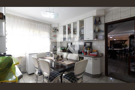Cozinha de casa à venda com 4 quartos, 328m² em Parque Boturussu, São Paulo